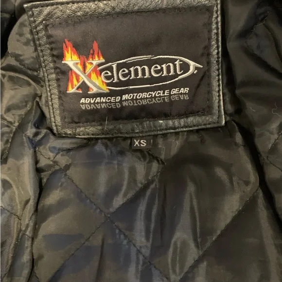 Vintage Women’s Leather Jacket- Advanced Motorcyle Gear - Picture 6 of 11